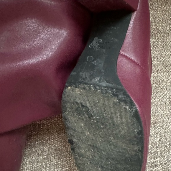 STUART WEITZMAN Ladies Size 7.5 Burgandy Leather Tall Heeled Boots - Picture 7 of 12